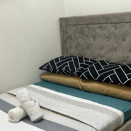 2Br Coast Residences Manilla Buitenkant foto