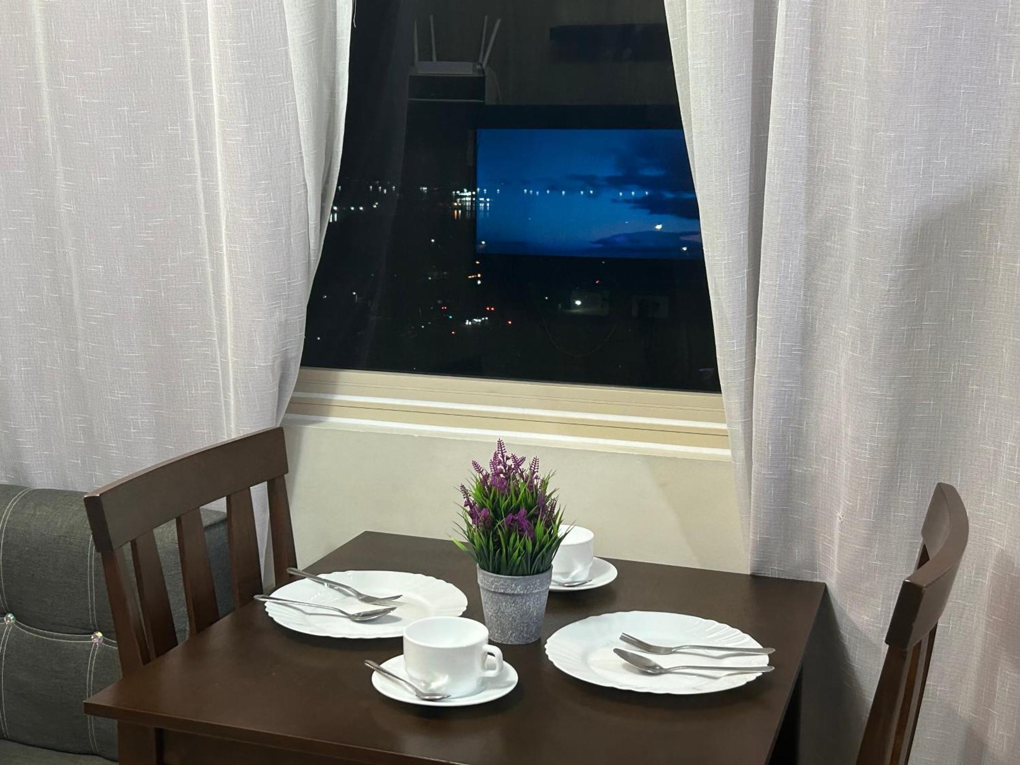 2Br Coast Residences Manilla Buitenkant foto